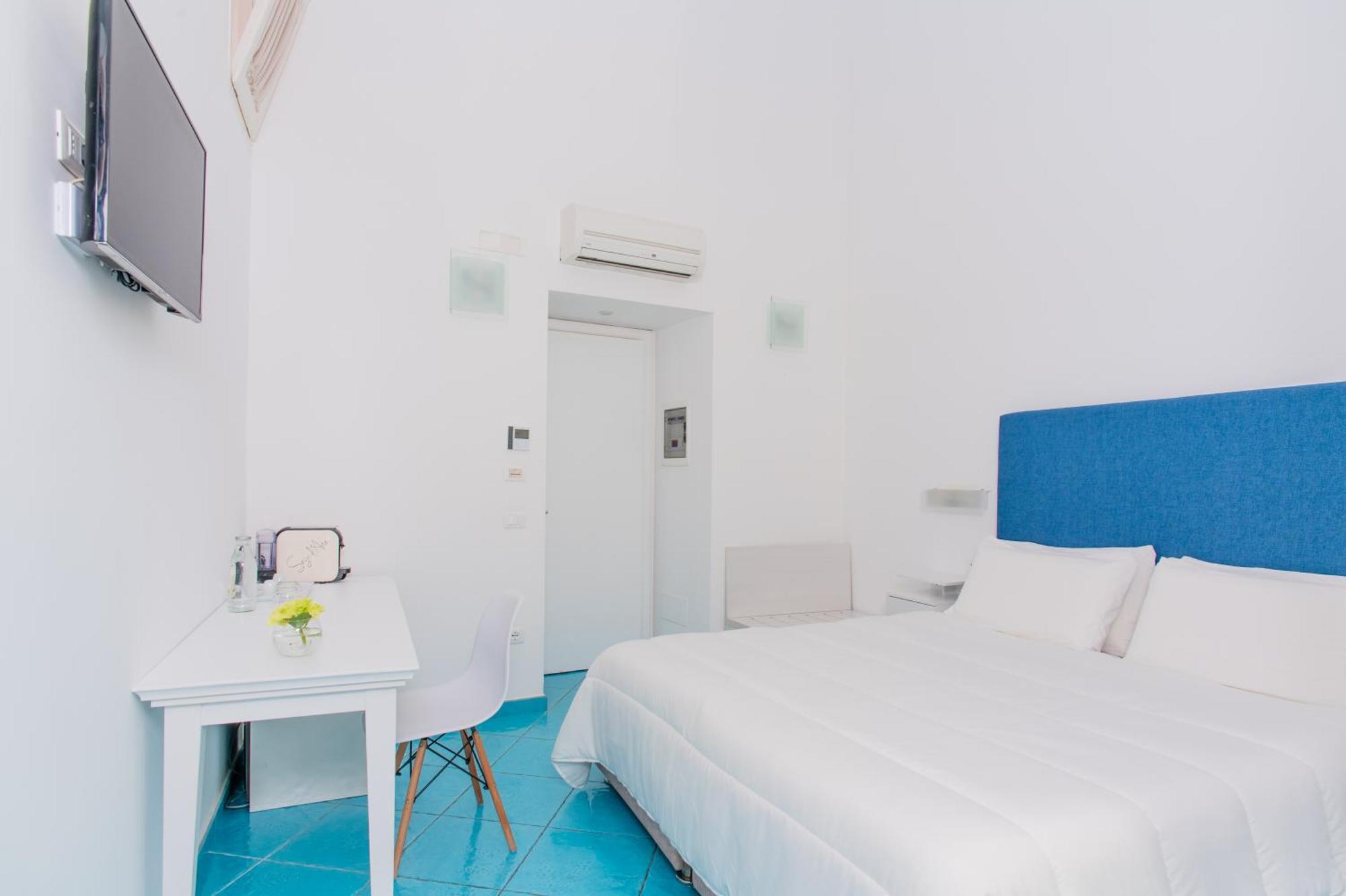 Palazzo Gargiulo Luxury Rooms & Suites Sorrento Luaran gambar